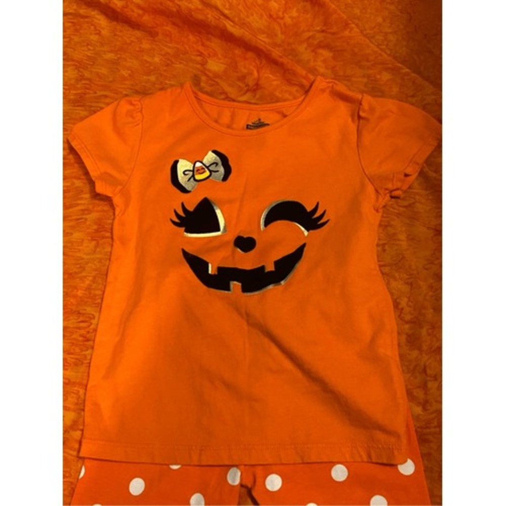 Halloween Outfit size‎ 3T